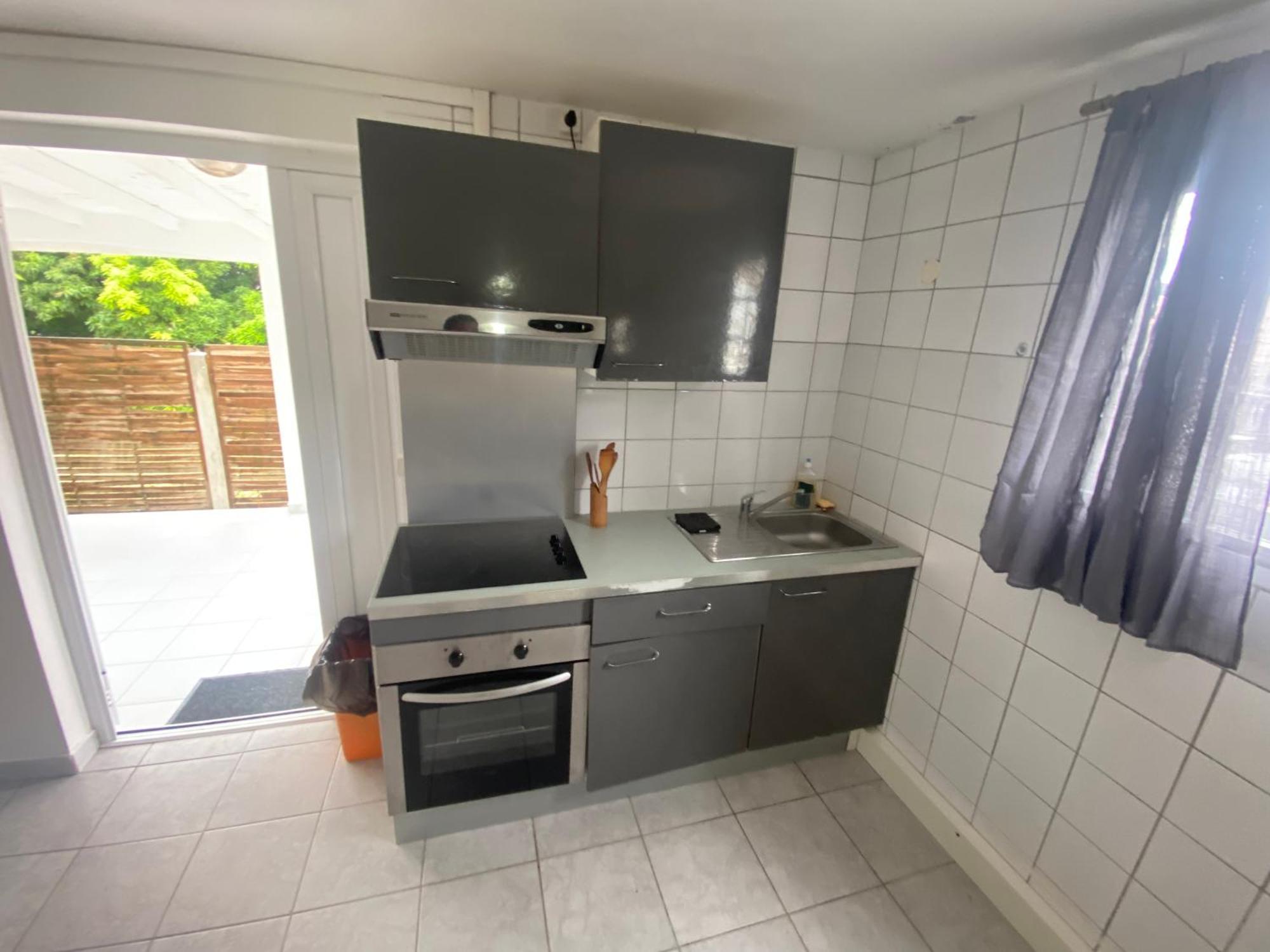 Logement De 40M2 Avec Terrasse, Moderne Et Equipe Petit-Canal Exterior foto